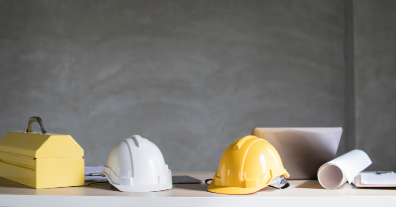 建設業許可後の落とし穴!各種届出・報告義務の解説と違反リスク